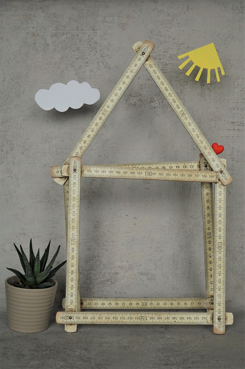 house, roof, building, nature, craft, art, to build, folding rule, heart, sun, measure up, dimensions, measured